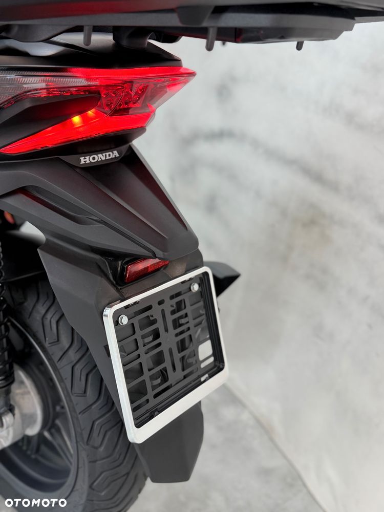 Honda NSS - 22