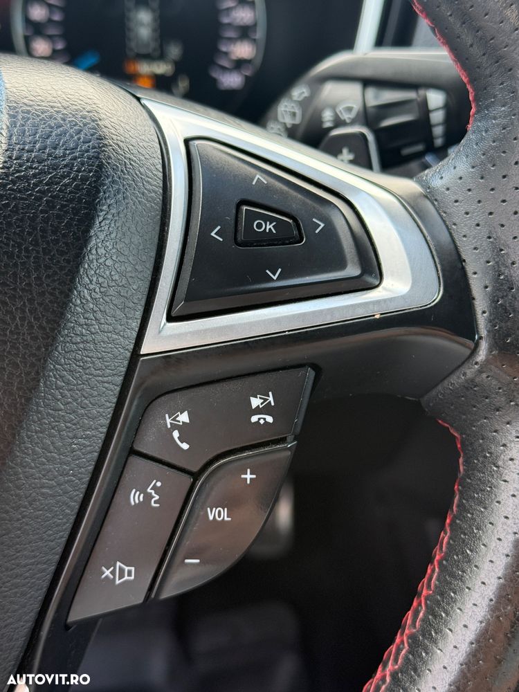 Ford Mondeo 2.0 TDCi Start-Stopp PowerShift-Aut ST-Line - 31