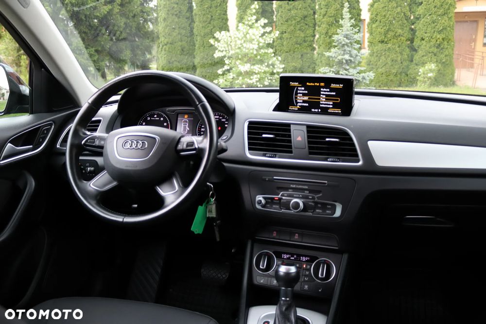 Audi Q3 1.4 TFSI Edycja Specjalna S tronic - 25