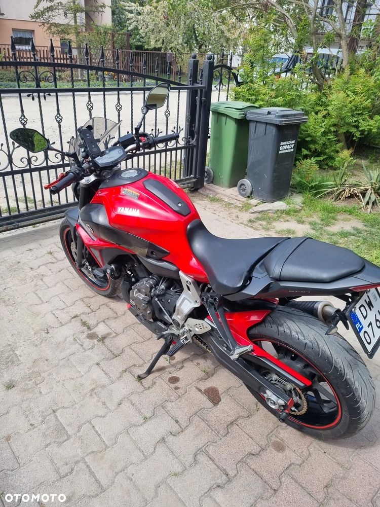 Yamaha MT - 2