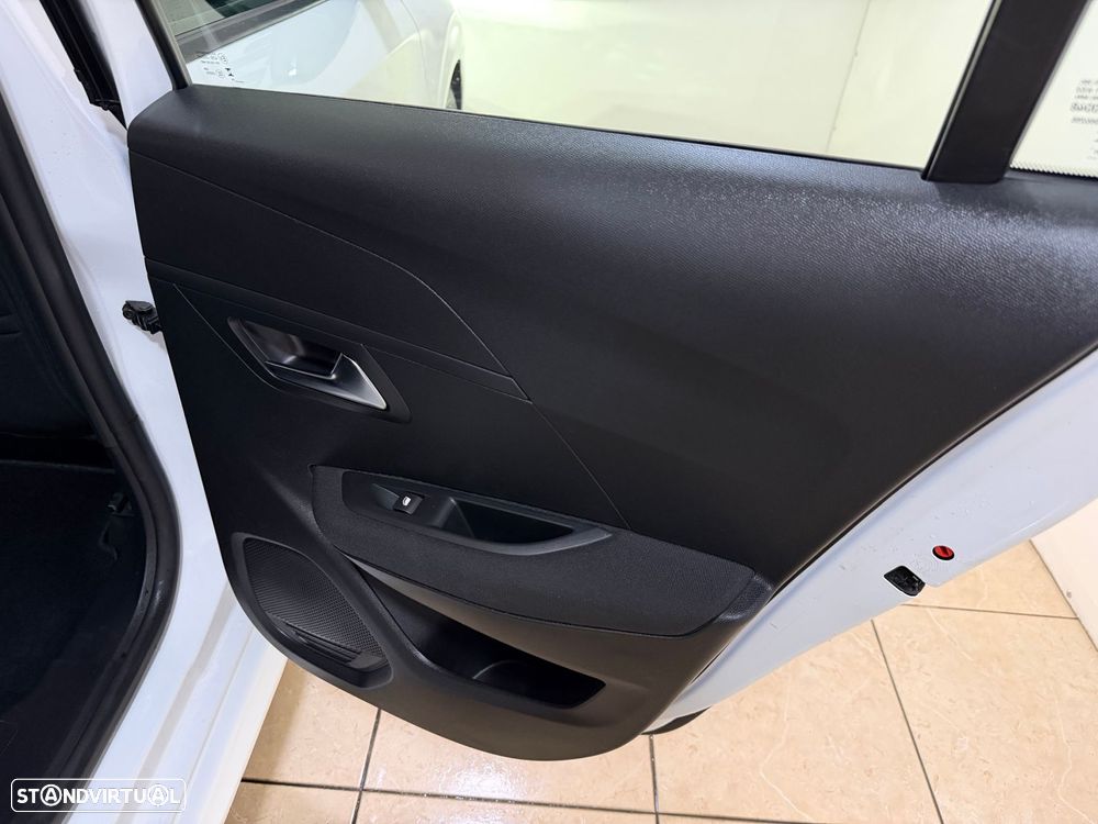 Peugeot 208 1.2 PureTech Active - 38