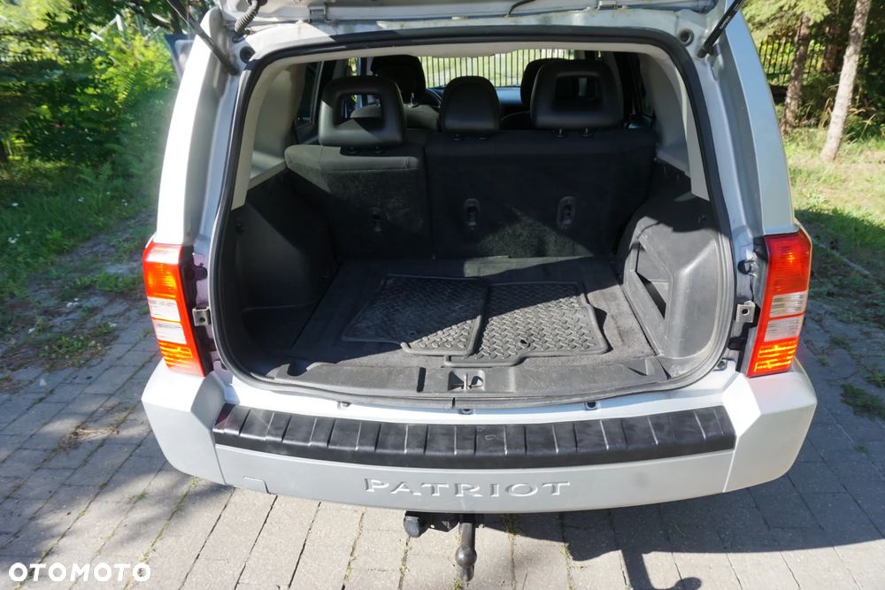 Jeep Patriot 2.4 Limited - 19