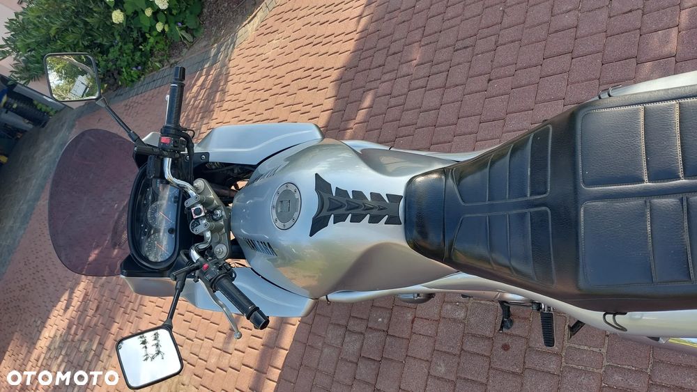 Yamaha XJ - 4