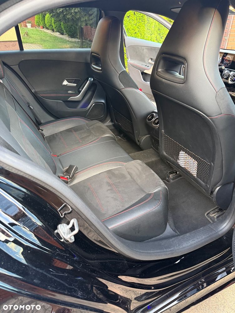 Mercedes-Benz Klasa A 180 AMG Line 7G-DCT - 12