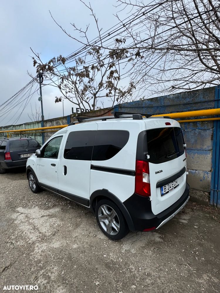 Dacia Dokker SCe 100 Stepway - 3