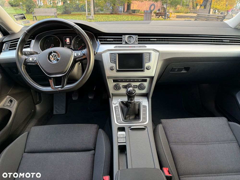 Volkswagen Passat Variant 1.6 TDI (BlueMotion Technology) Comfortline - 7
