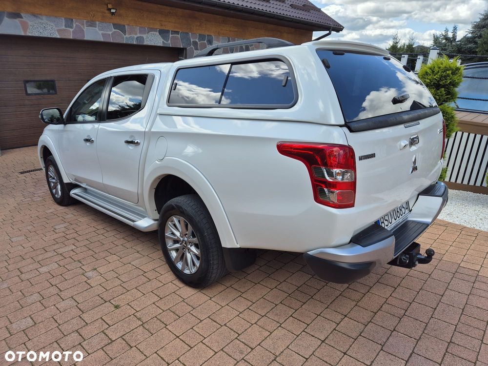 Mitsubishi L200 2.4 d DC Instyle - 4