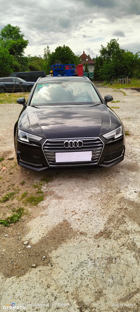 Audi A4 Avant - 1