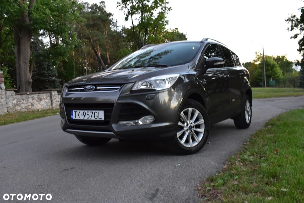 Ford Kuga 1.5 EcoBoost 2x4 Titanium - 11