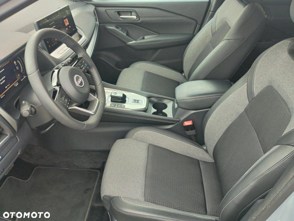 Nissan Qashqai - 12