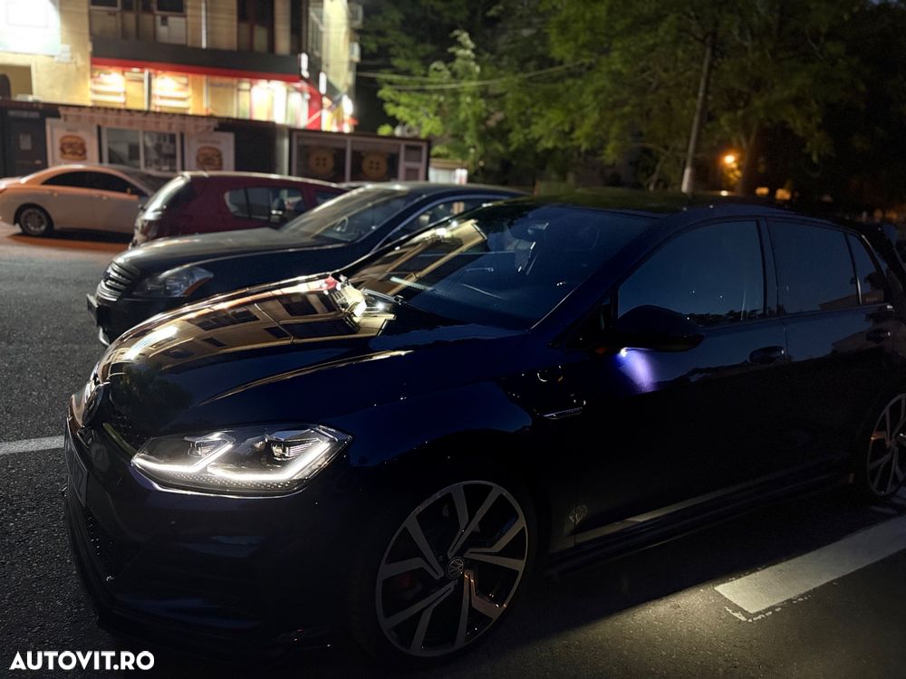 Volkswagen Golf 2.0 TDI DPF BMT DSG GTD - 6