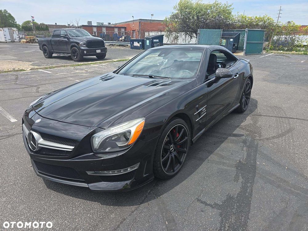 Mercedes-Benz SL 63 AMG - 1