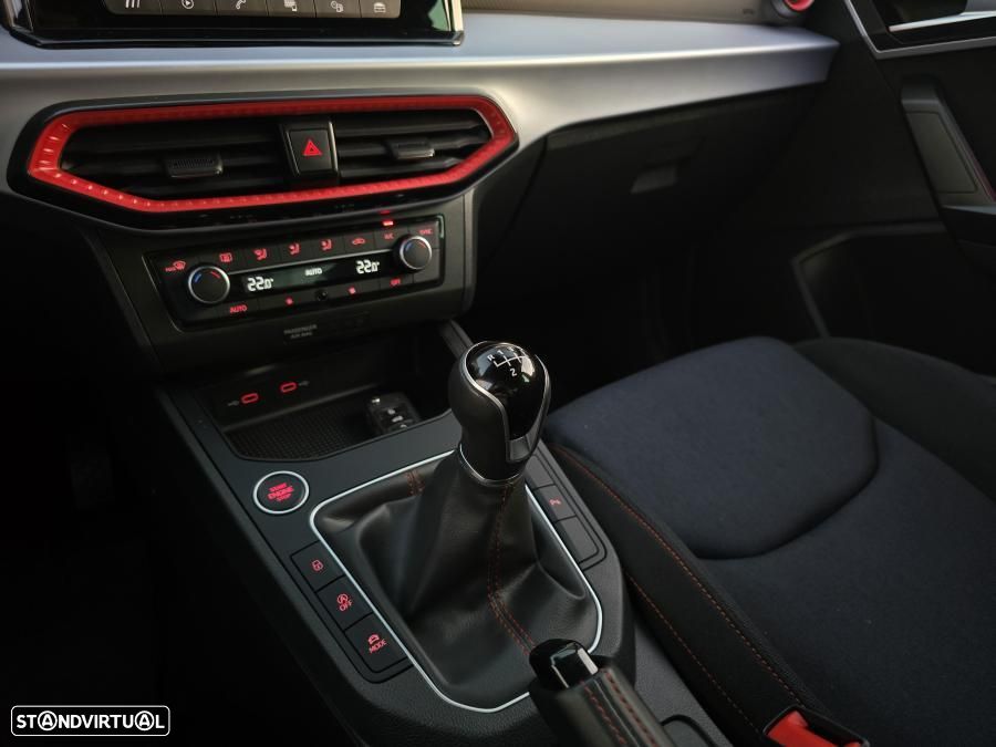 SEAT Ibiza 1.0 TSI FR - 33