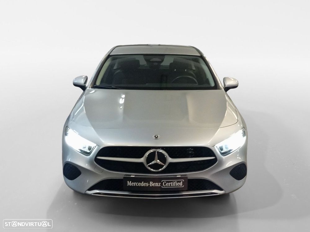 Mercedes-Benz A 200 - 8