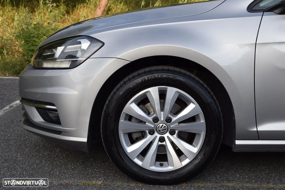 VW Golf Variant 1.6 TDi Confortline - 36