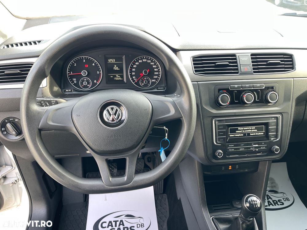 Volkswagen Caddy Maxi - 36