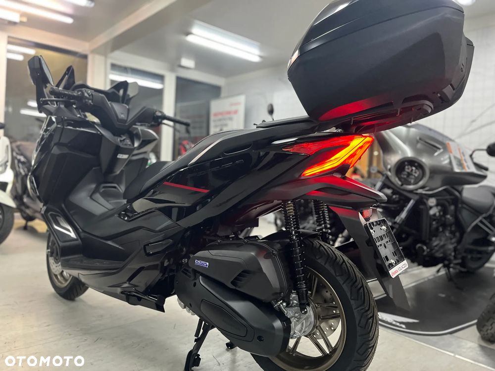 Honda NSS - 13