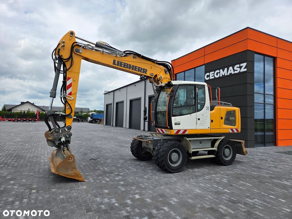 Liebherr A 916 / z Niemiec / - 1