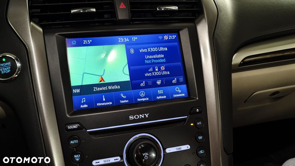 Ford Fusion 2.0 EcoBoost Titanium - 12