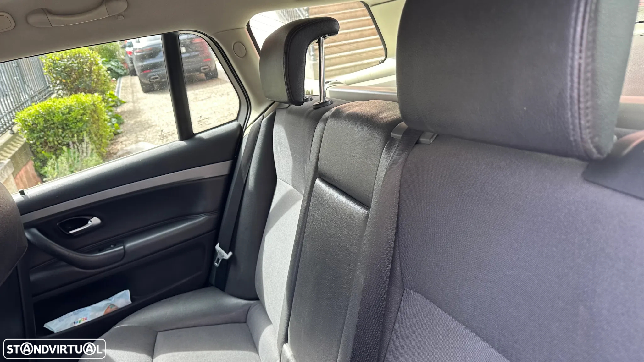 Saab 9-3 Sport Hatch 1.9TiD Vec-Sport - 16