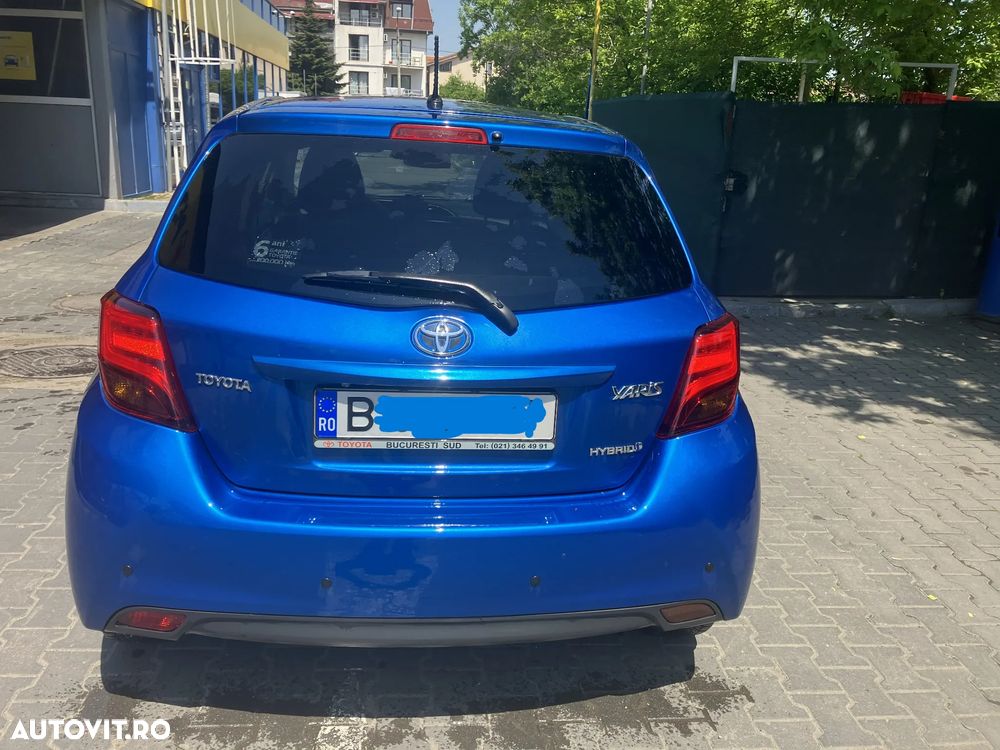 Toyota Yaris - 4