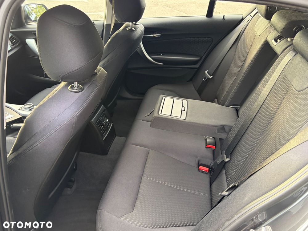 BMW Seria 1 116i Urban Line - 18