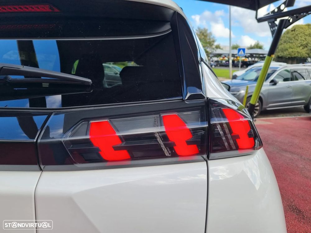 Peugeot 2008 1.2 PureTech Active Pack EAT8 - 9