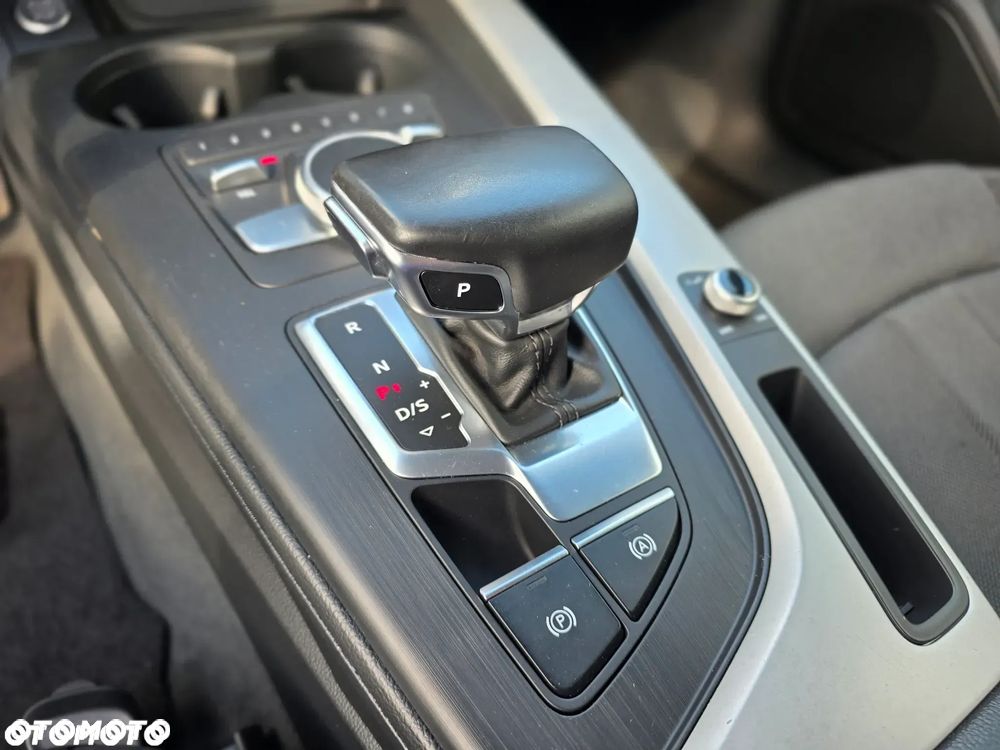 Audi A4 - 25
