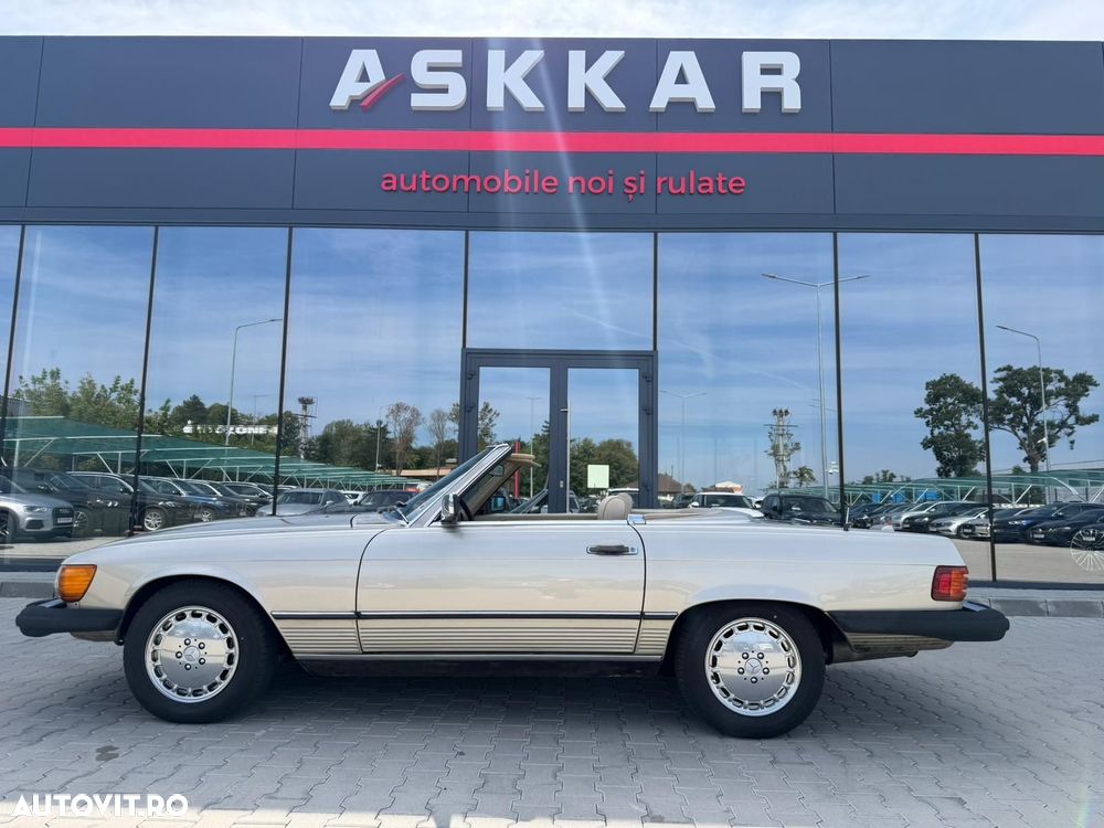 Mercedes-Benz SL - 12