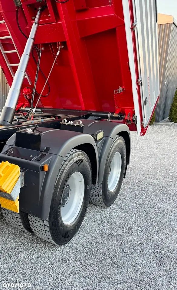 MAN TGX 26.500 / 6X4 / SCHWARZMULLER 3-STRONNY / Z NIEMIEC - 16