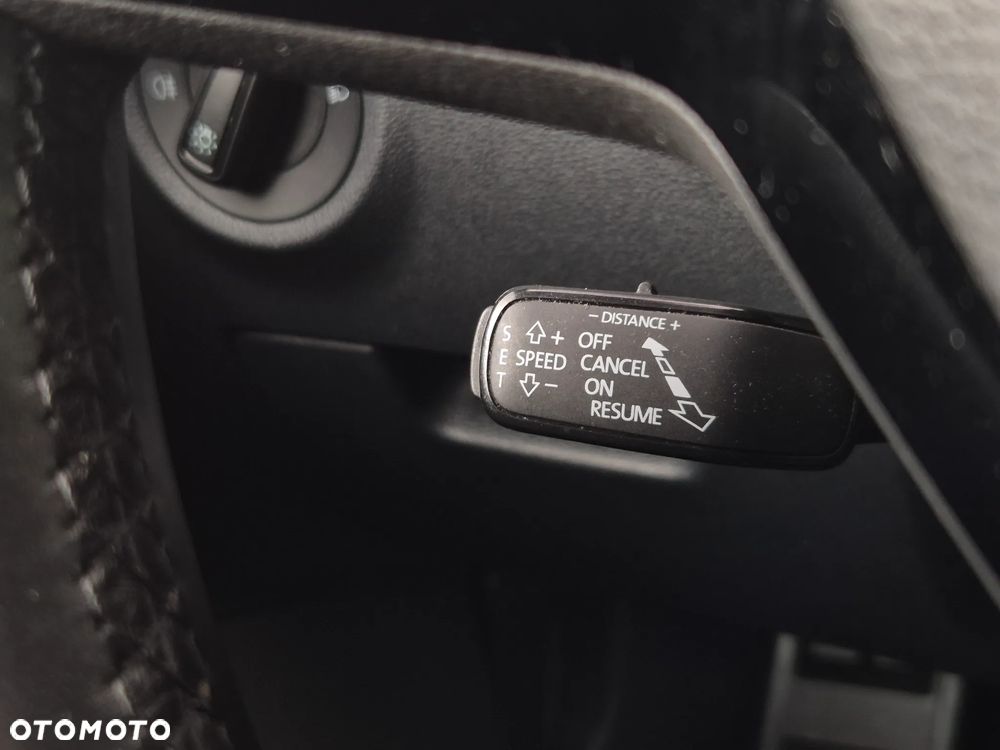 Skoda Octavia 2.0 TDI 4x4 Style DSG - 25