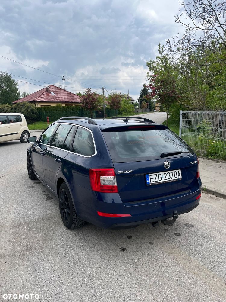 Skoda Octavia 1.6 TDI Edition DSG - 4