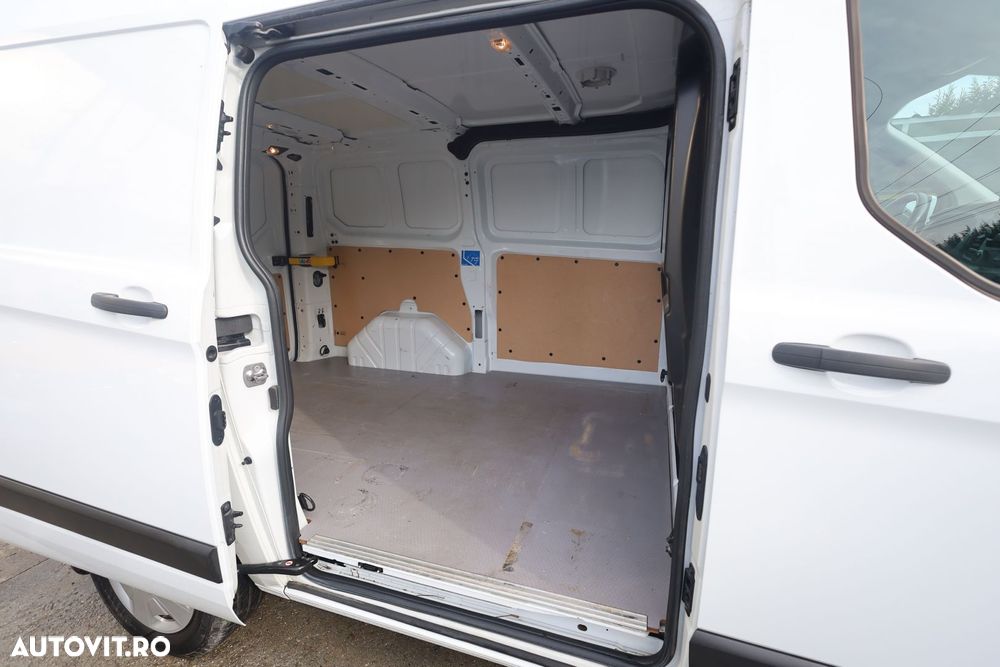 Ford Transit Custom L1H1 - 14