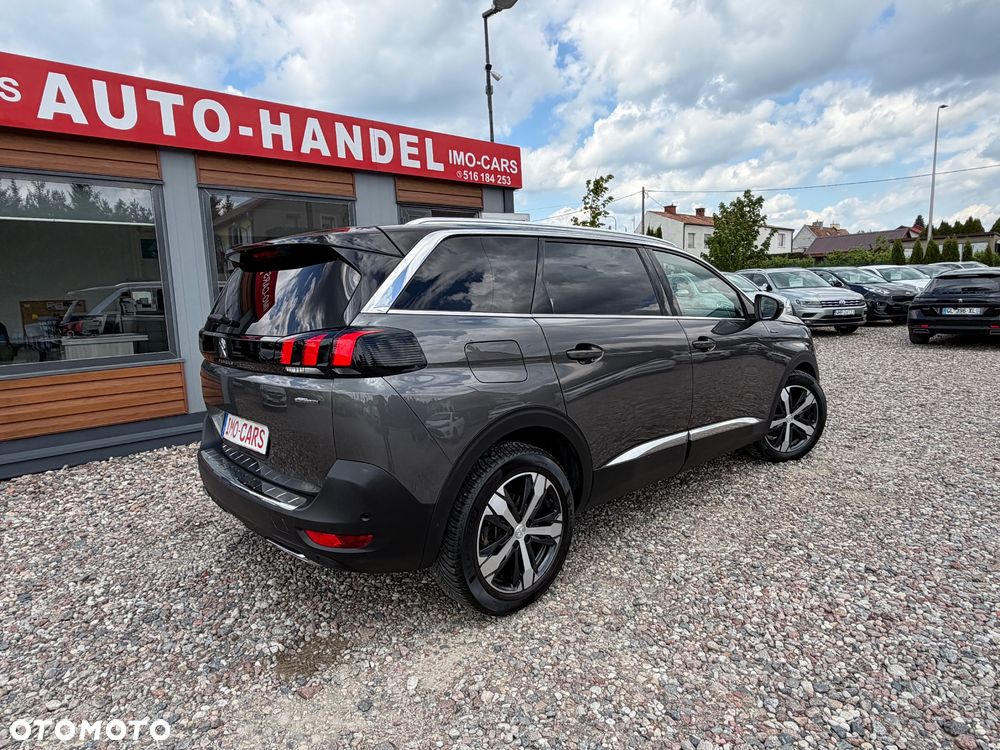 Peugeot 5008 - 6