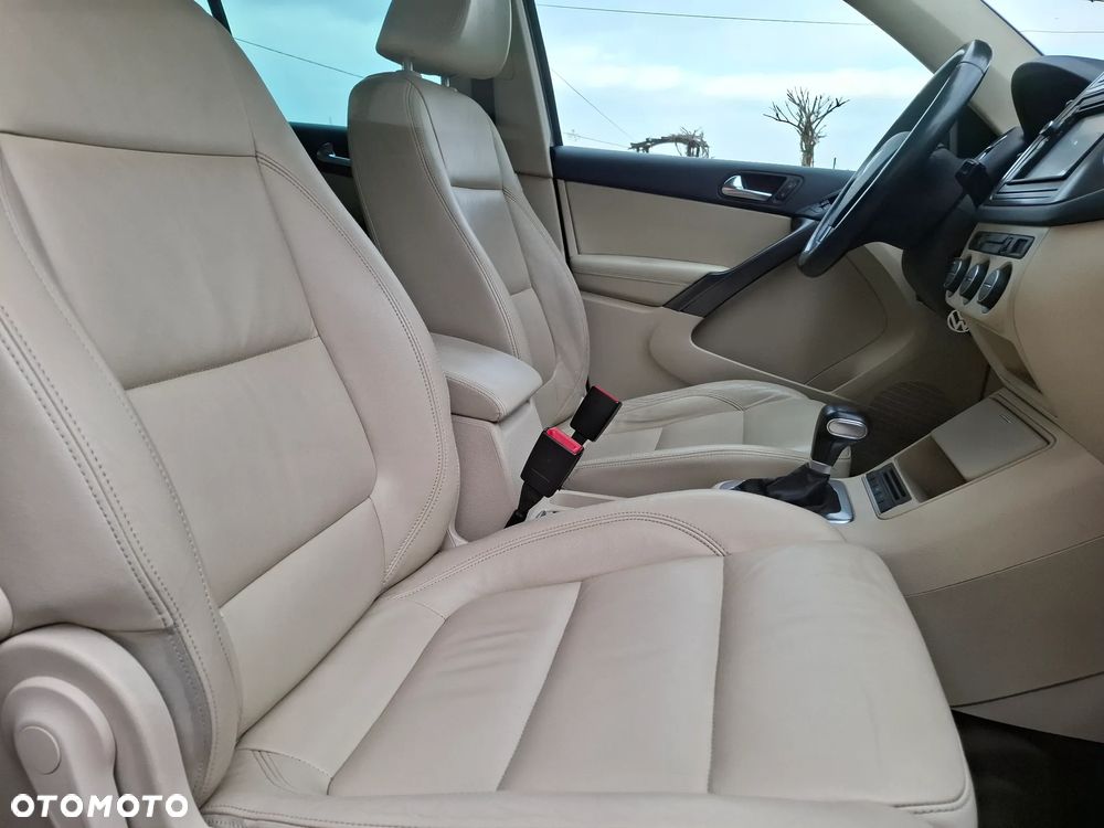 Volkswagen Tiguan 2.0 TSI 4Mot Sport Tiptr - 17