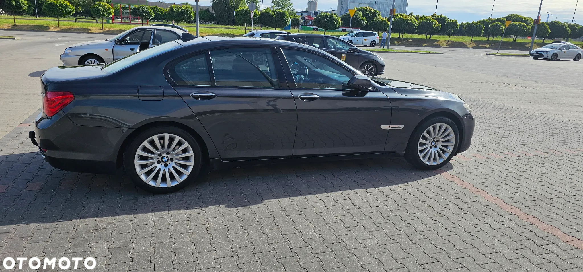BMW Seria 7 730d Blue Performance - 22