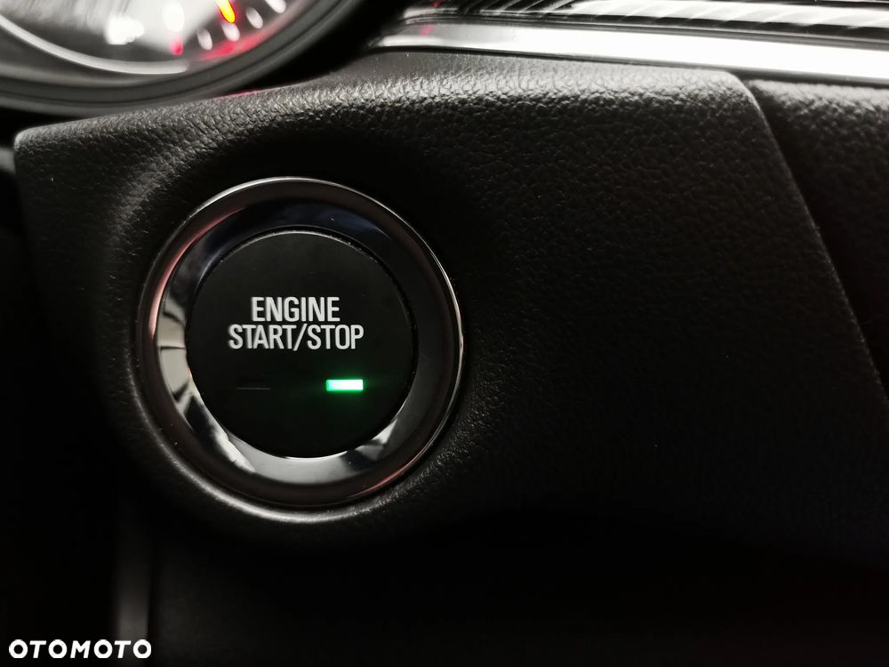 Opel Insignia 1.5 T Elite S&S - 28