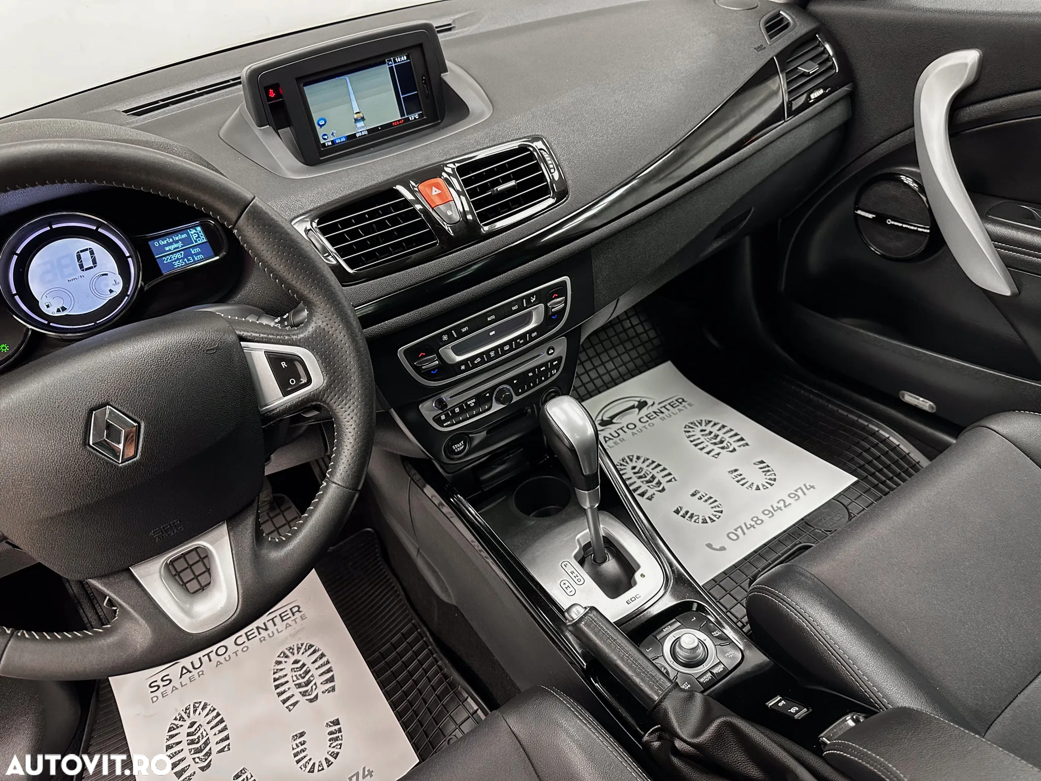 Renault Megane dCi 110 FAP EDC Bose Edition - 28