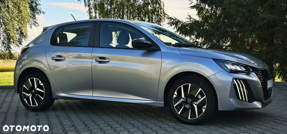 Peugeot 208 - 9