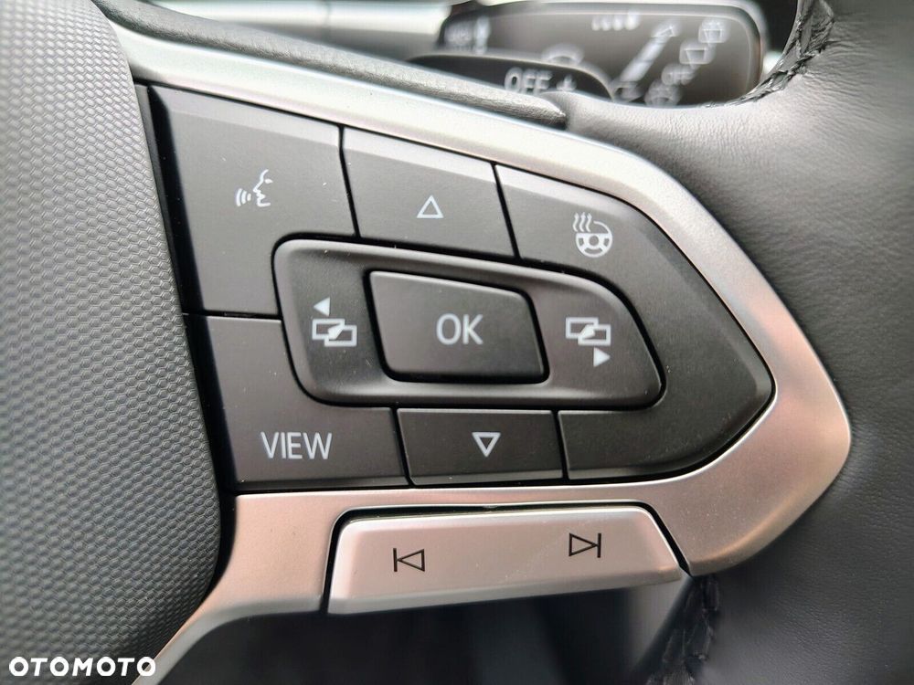 Volkswagen T-Roc - 15