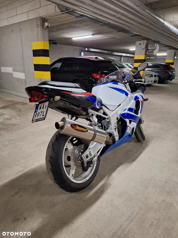 Suzuki GSX-R - 5