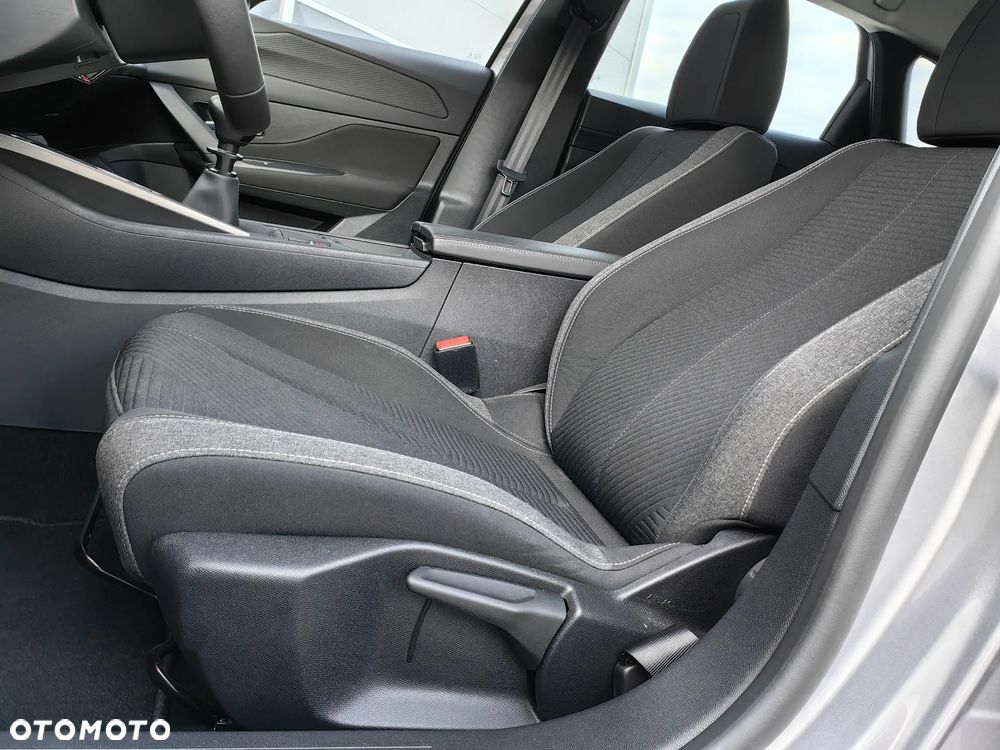 Peugeot 308 PureTech 130 Allure - 8