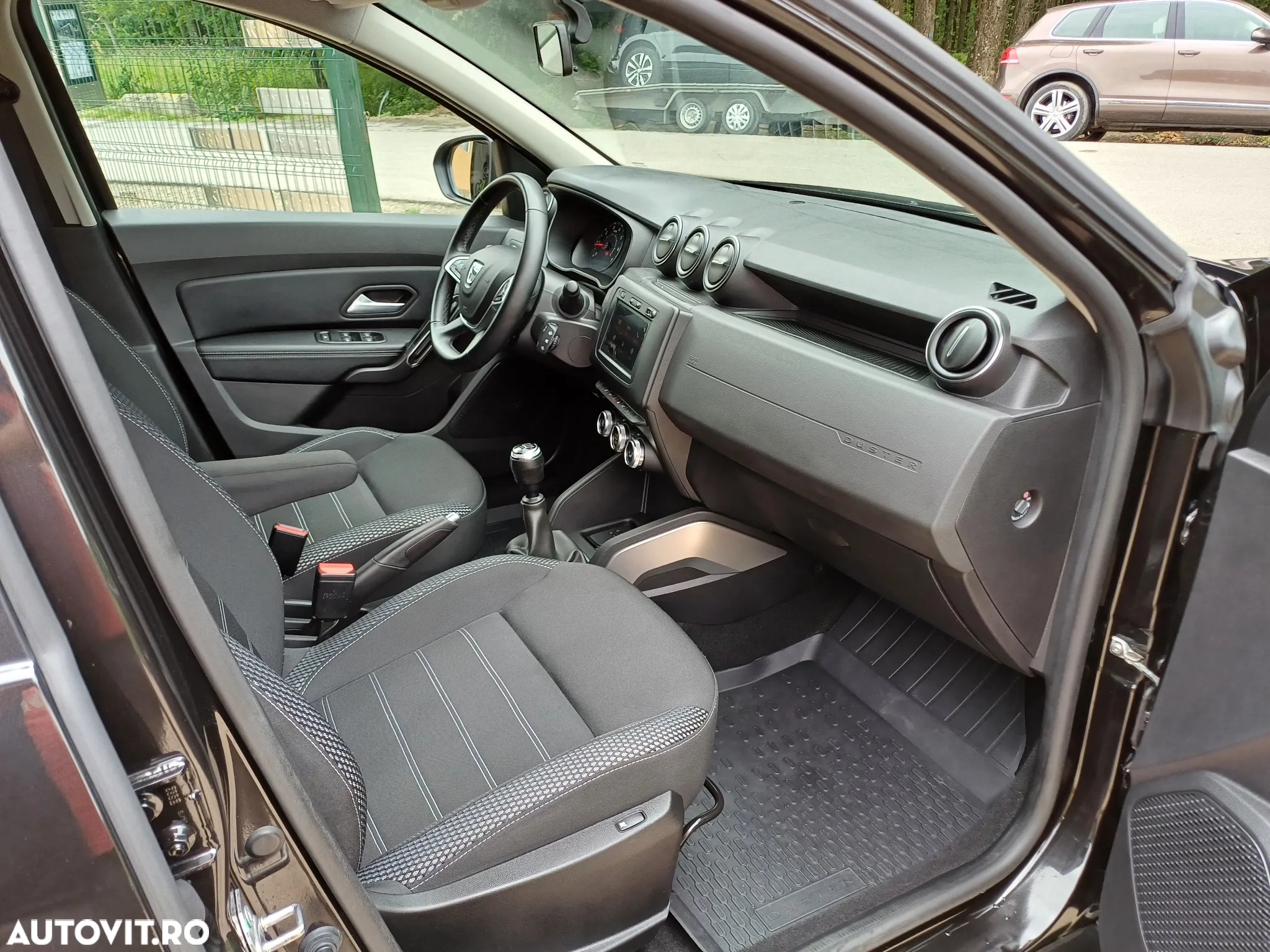Dacia Duster TCe 150 2WD GPF Prestige - 8