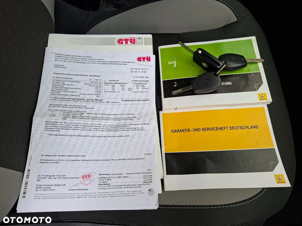 Renault Clio 1.2 16V 75 Collection - 24
