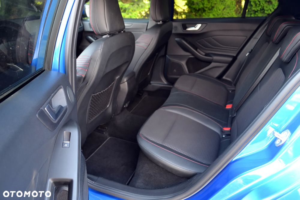 Ford Focus - 26