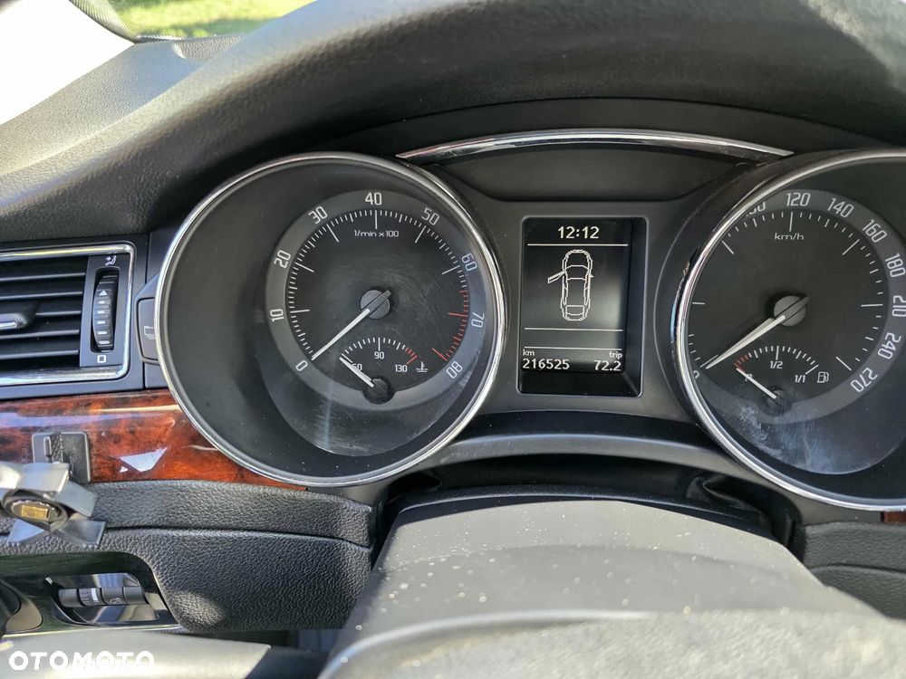 Skoda Superb 1.8 TSI Ambition DSG - 12