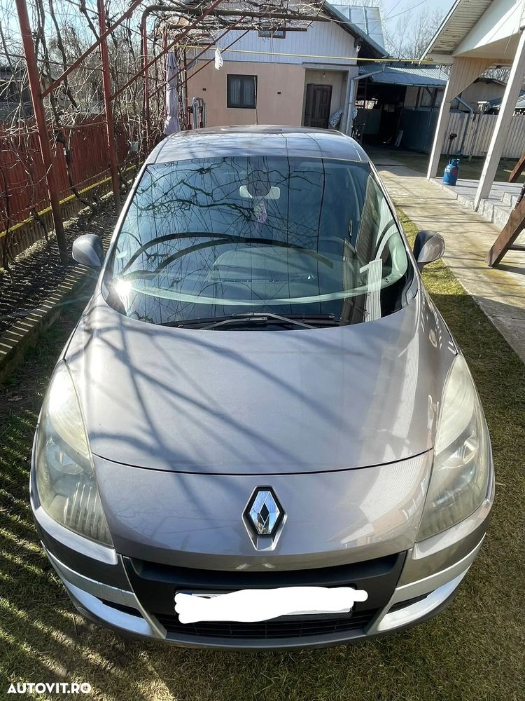 Renault Scenic - 13