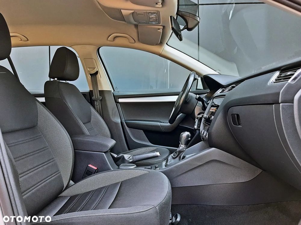 Skoda Octavia 2.0 TDI Ambition DSG - 26