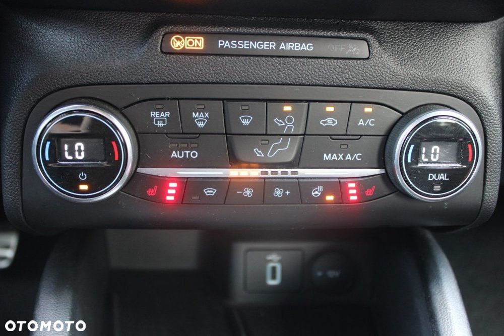 Ford Focus - 39