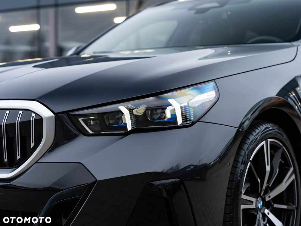 BMW Seria 5 - 16